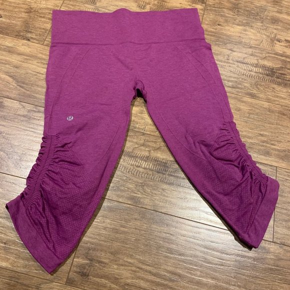 Lululemon In The Flow Crop II Heathered Regal Plum capri leggings - Picture 2 of 8